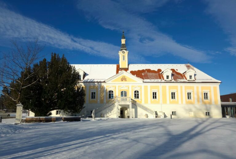 Winterbild_HotelSchlossHaindorf20250111_FC_MTirado_HotelSchlossHaindorf